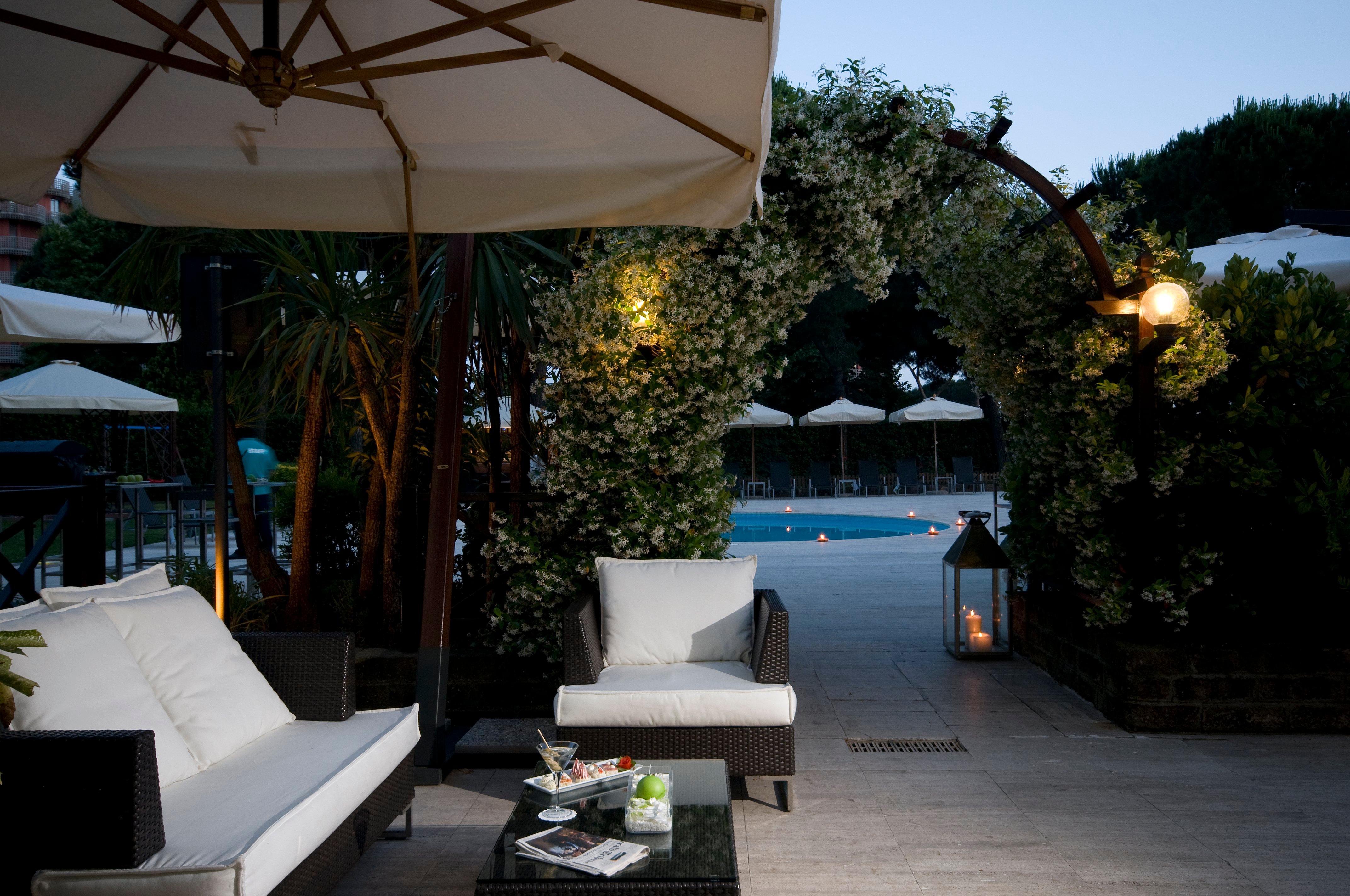 Holiday Inn Rome - Eur Parco Dei Medici By Ihg Kültér fotó